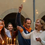 Photographie d'un événement organisé par Mal'ak : une soirée d'anniversaire pour l'association Des Racines pour les Ailes